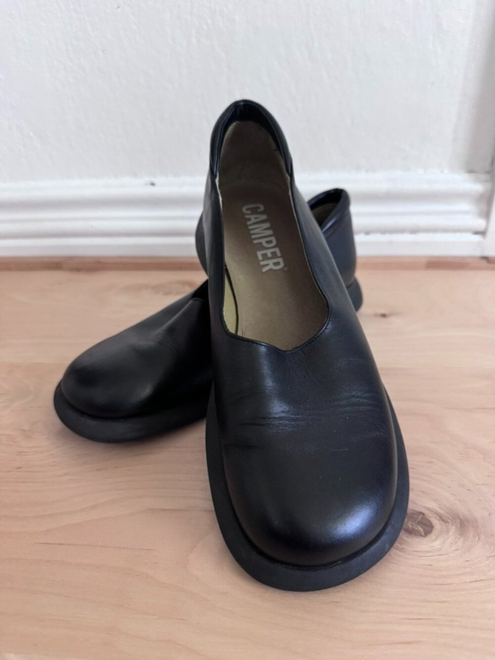 Camper Black Leather Ballet Flat EU 39 / US 8.5 Sculptural Minimal